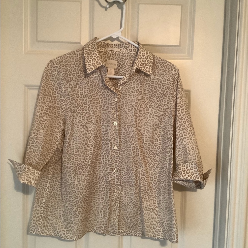 Chico’s no iron button front shirt.  Size 1 petite